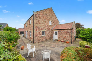 Charvil House- click for photo gallery